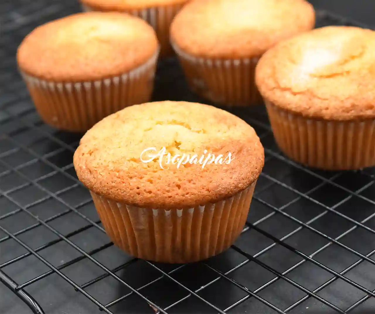 Magdalenas con relleno de chocolate